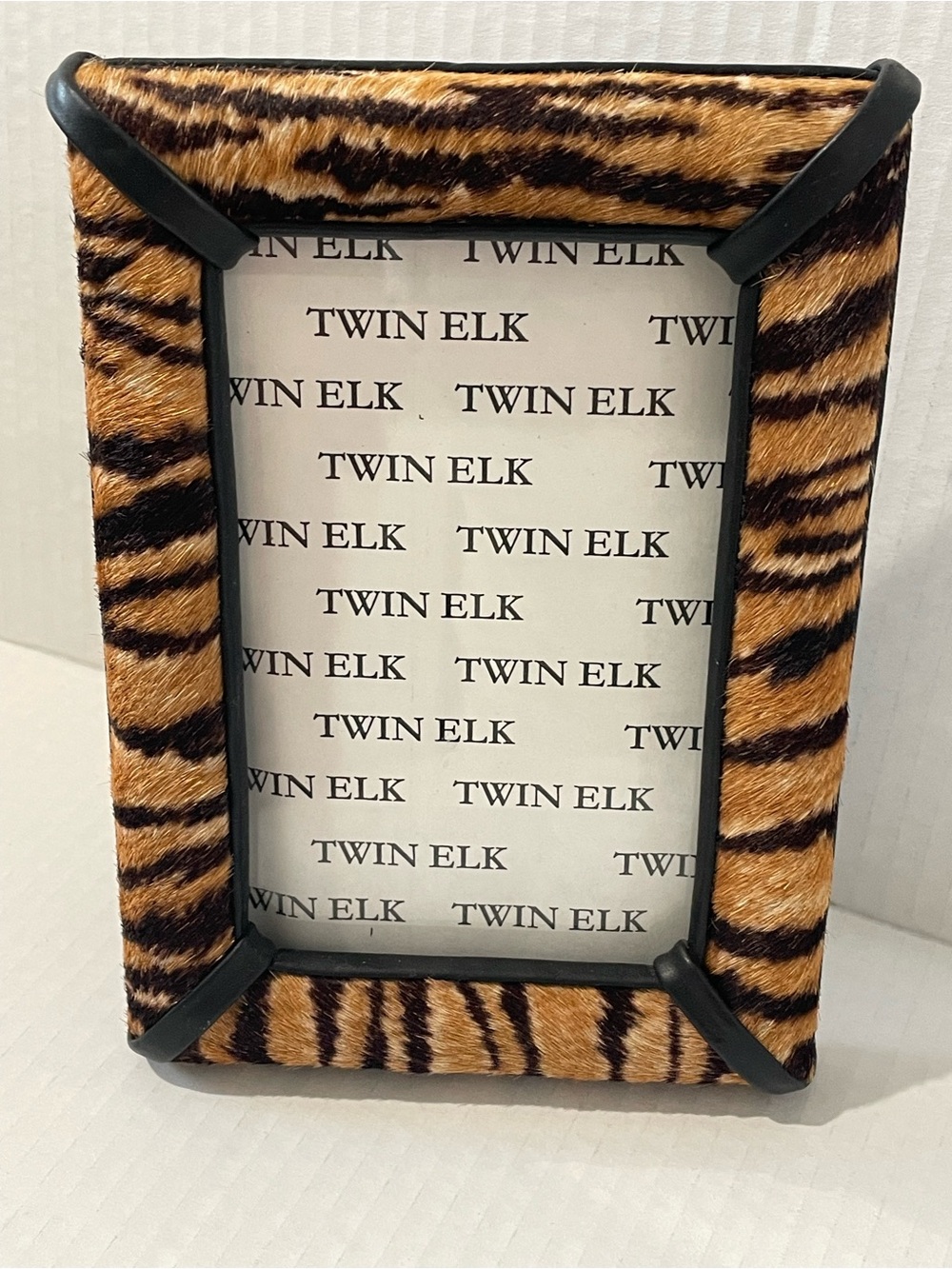 Twin Elk Faux Tiger Fur Picture Frame 4 x 6 Photo Tan Brown Retail $47 NWT